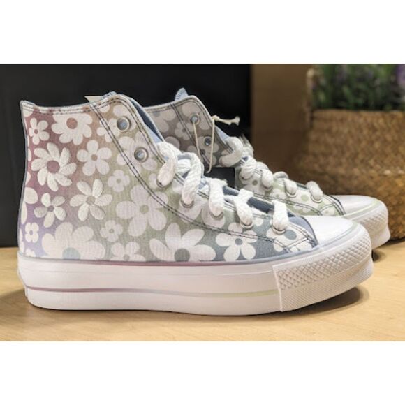 NIB Converse Chuck Taylor All Star Lift Platform Gradient Flowers Hi Tops W9.5 - Picture 1 of 15